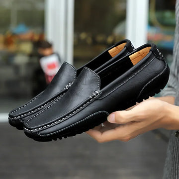 Trendy Slip-On Loafers: Luxury Italian Black Driving Shoes